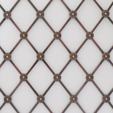 hand assembled 41mm diamond grille with all plain rosettes