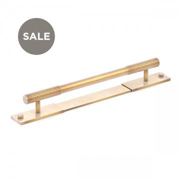 MIX2 Straight Knurl Collection - MIX2 Straight cabinet handle 274mm L with backplate 310mm PL