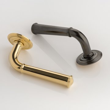 DARLINGTON II solid brass door lever handle with ornate rose
