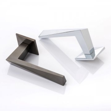 Switch solid brass door lever handle