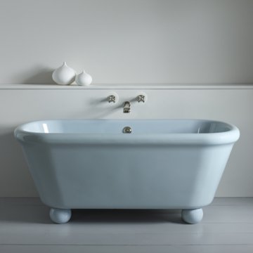 Rockwell bath in Powder Blue with matching feet 1700 x 800mm