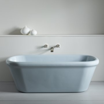 Rockwell bath in Powder Blue with no feet 1700 x 800mm