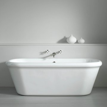 Rockwell bath in white with no feet 1700 x 800mm