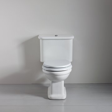Rockwell toilet with close-coupled cistern & pan w horizontal outlet. White