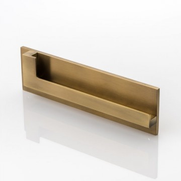 Joseph Giles - ROHE Solid Brass Recessed ‘backward L shaped’ Cabinet Handle 175mm in Mid Antique Brass Waxed
