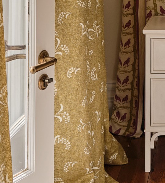 Best door lever handle, cabinet pull, cabinet knob, and door stop from Joseph Giles architectural hardware range.