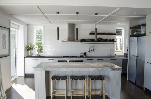 COASTAL HOME - KITCHEN