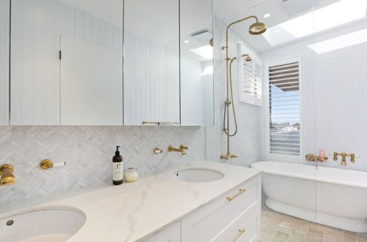 Clovelly Home - Bathroom