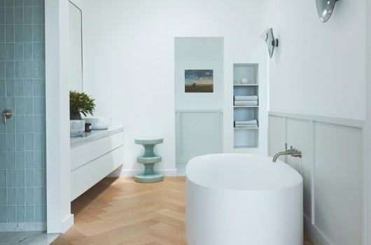 AXIS HOUSE - BATHROOM