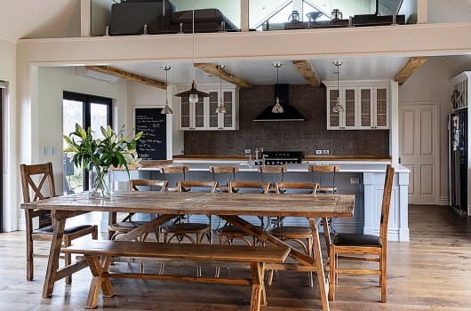 WAIAU HOME - KITCHEN