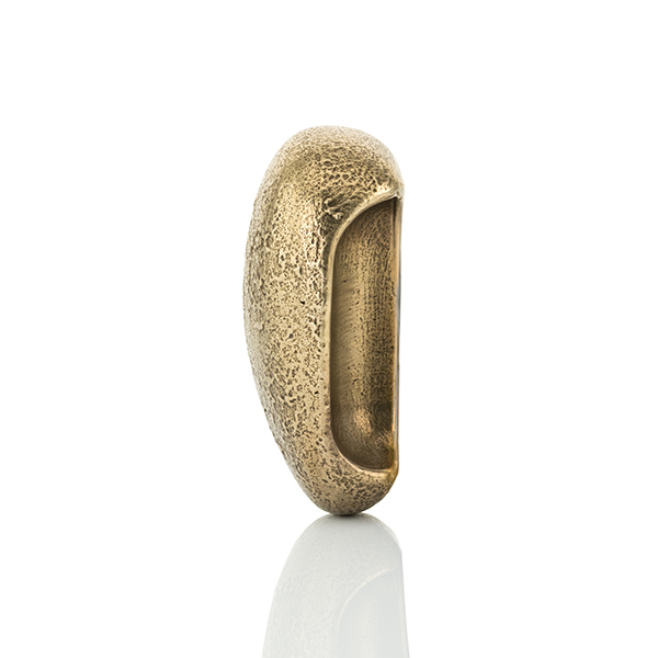 Cove solid bronze cabinet handle