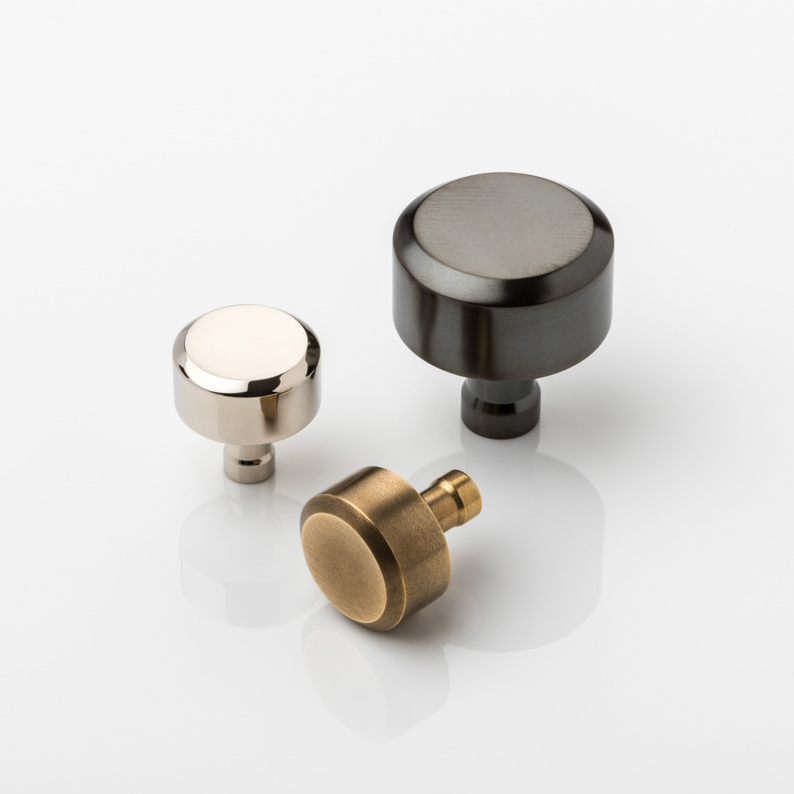 Archibald solid brass cabinet pull
