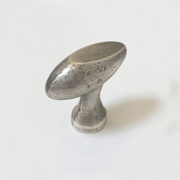 Organo solid bronze cabinet pull