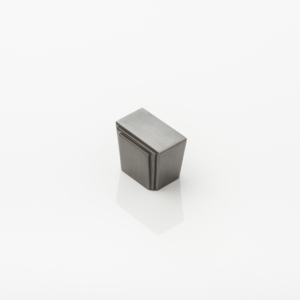 Thomson II solid brass cabinet pull