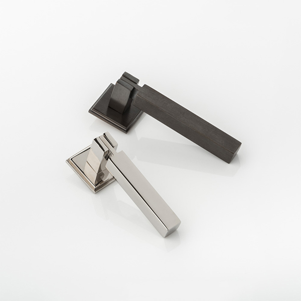 Cube solid brass drop swing cabinet pull