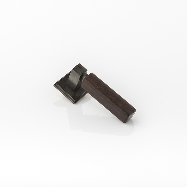 Cube & leather drop solid brass swing cabinet pull with hand stitched leather 