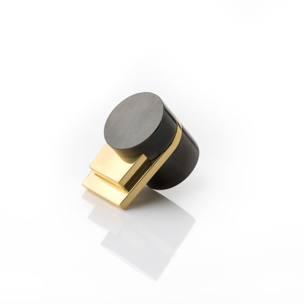 Scala solid brass cabinet pull