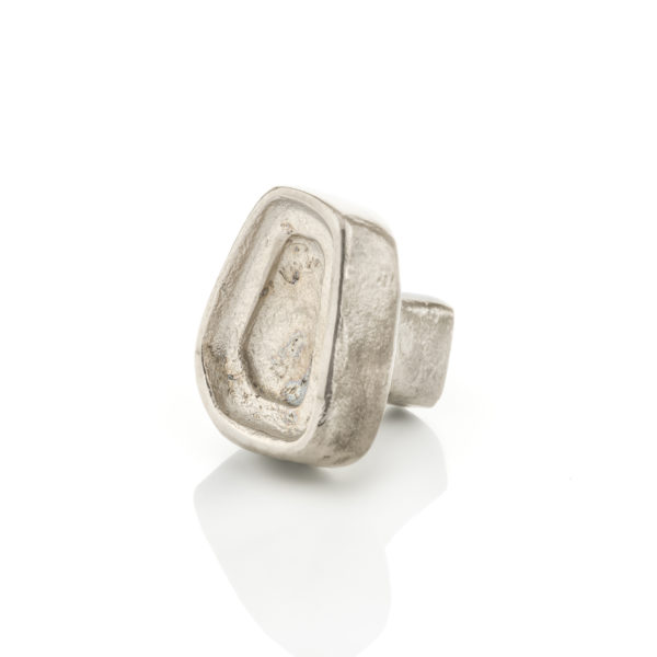 Tiro cabinet knob