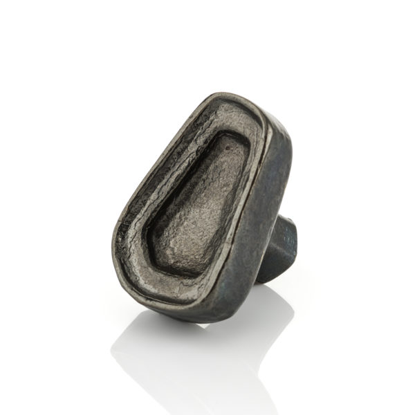 Tiro cabinet knob