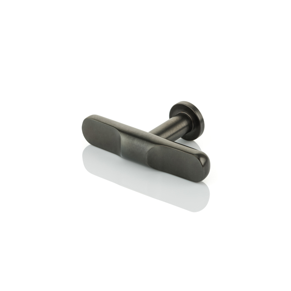 Contour solid brass T-bar cabinet pull