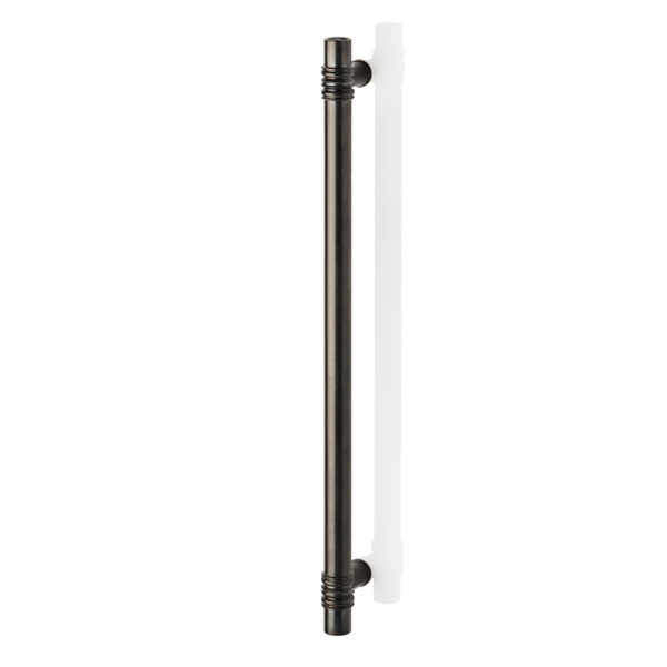 Remmington II solid brass door pull
