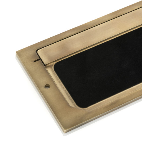 Berkeley letterbox flap (inside)