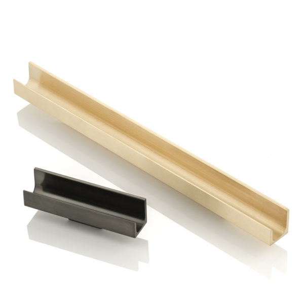 Alesca solid brass edge pull