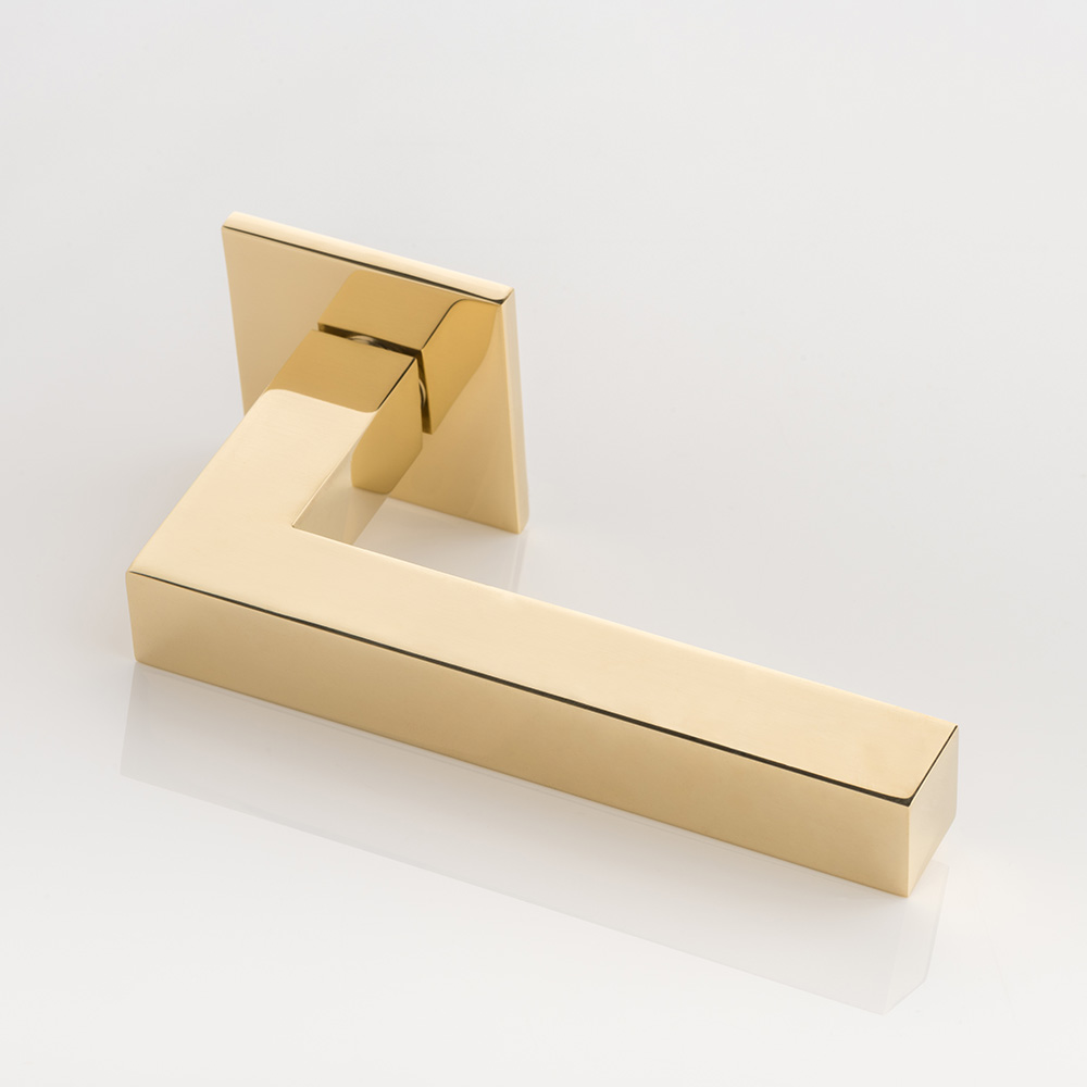 Cube solid brass door lever handle with square rose