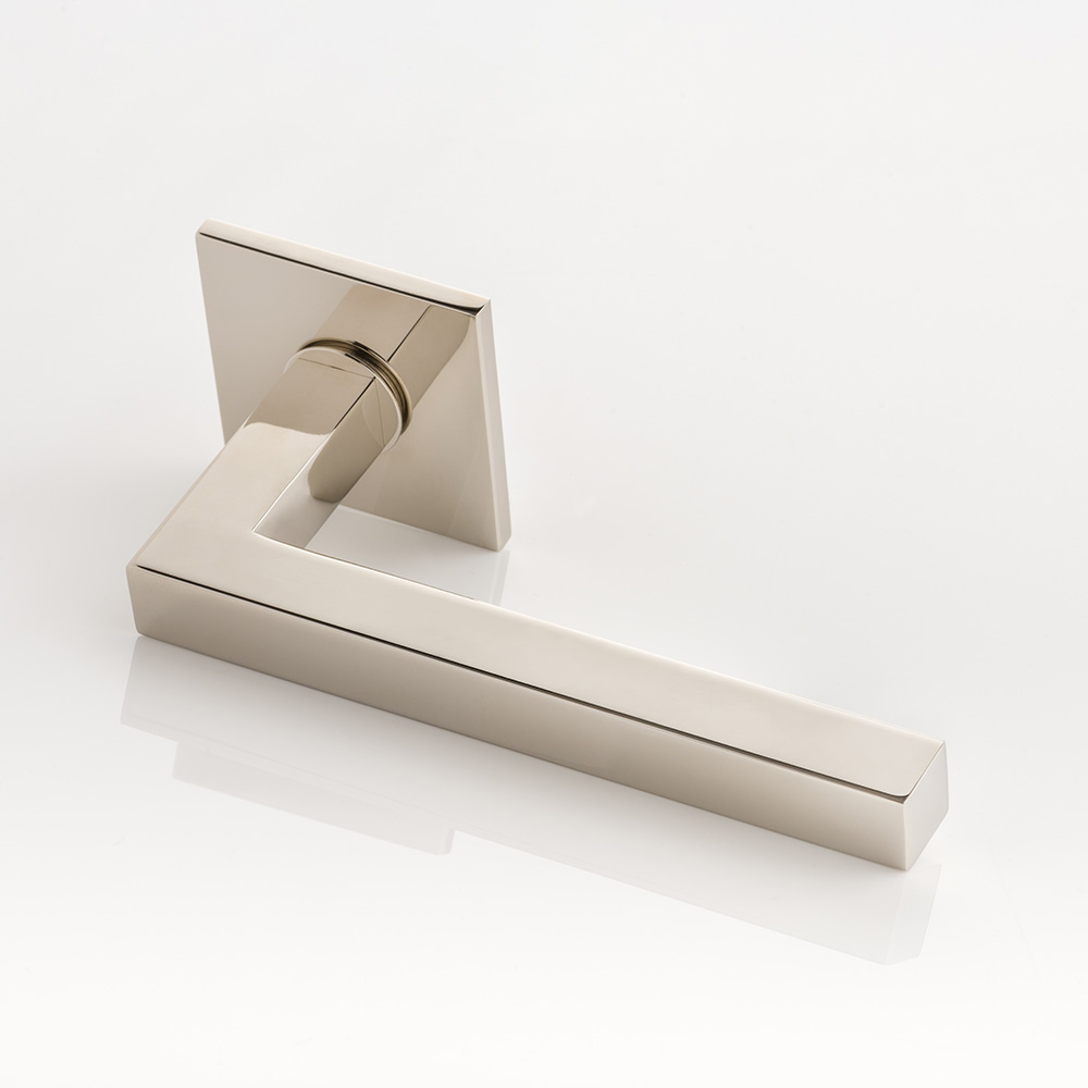 Cube junior solid brass door lever handle with square rose
