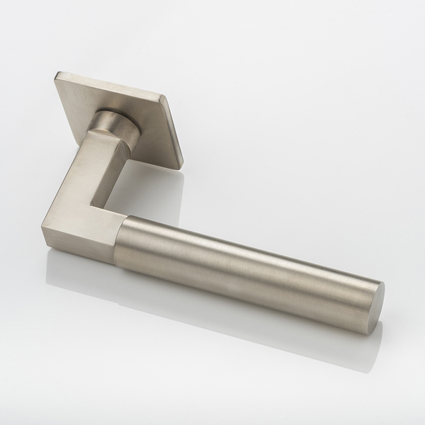 Ashworth II solid brass door lever handle with square rose