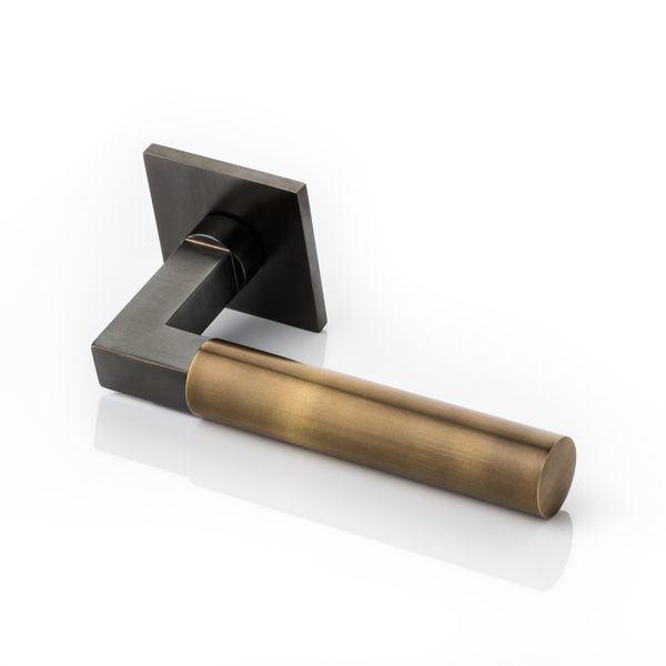 Ashworth II solid brass door lever handle with square rose