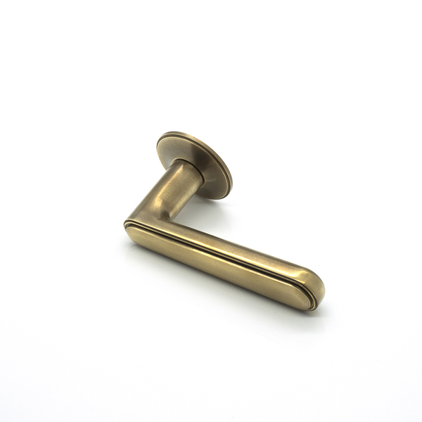 Halsey solid brass door lever handle with traditional rose