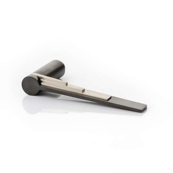 Scala solid brass door lever handle with roseless rose