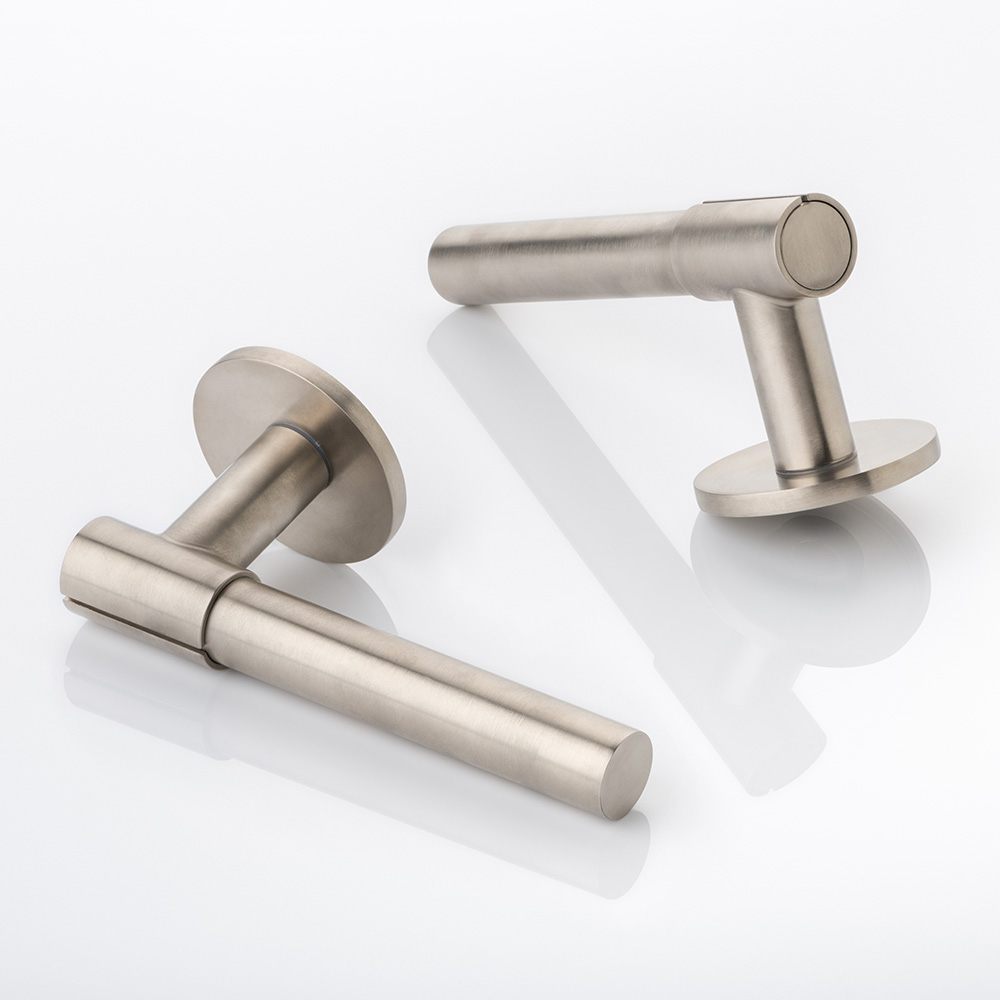 KH Clasp solid brass door lever handle with round rose