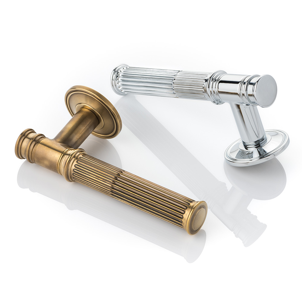 Hamilton solid brass door lever handle with ridged rose