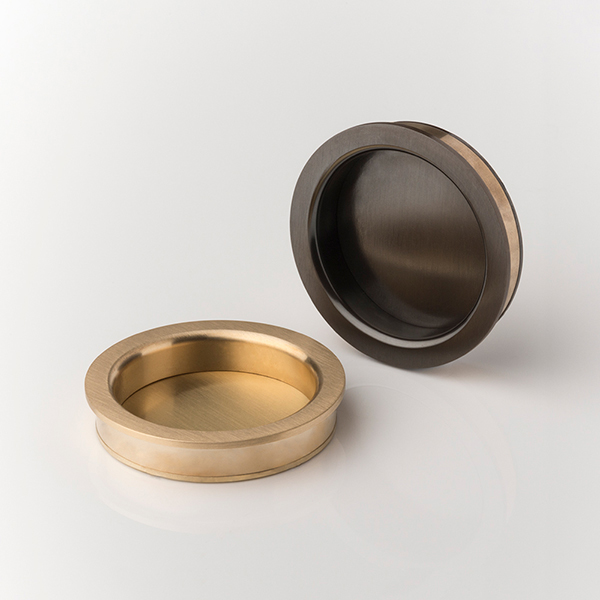 Round solid brass recessed door pull